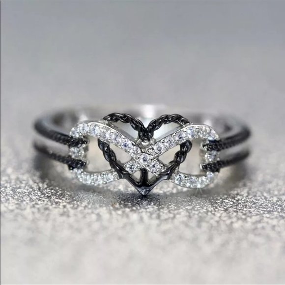 ♡♡New Infinity Silver Black Sapphire Wedding Ring - Picture 5 of 6